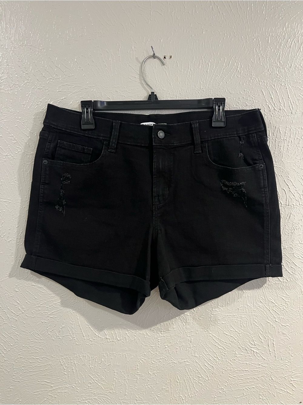 Old Navy women's black denim boyfriend shorts